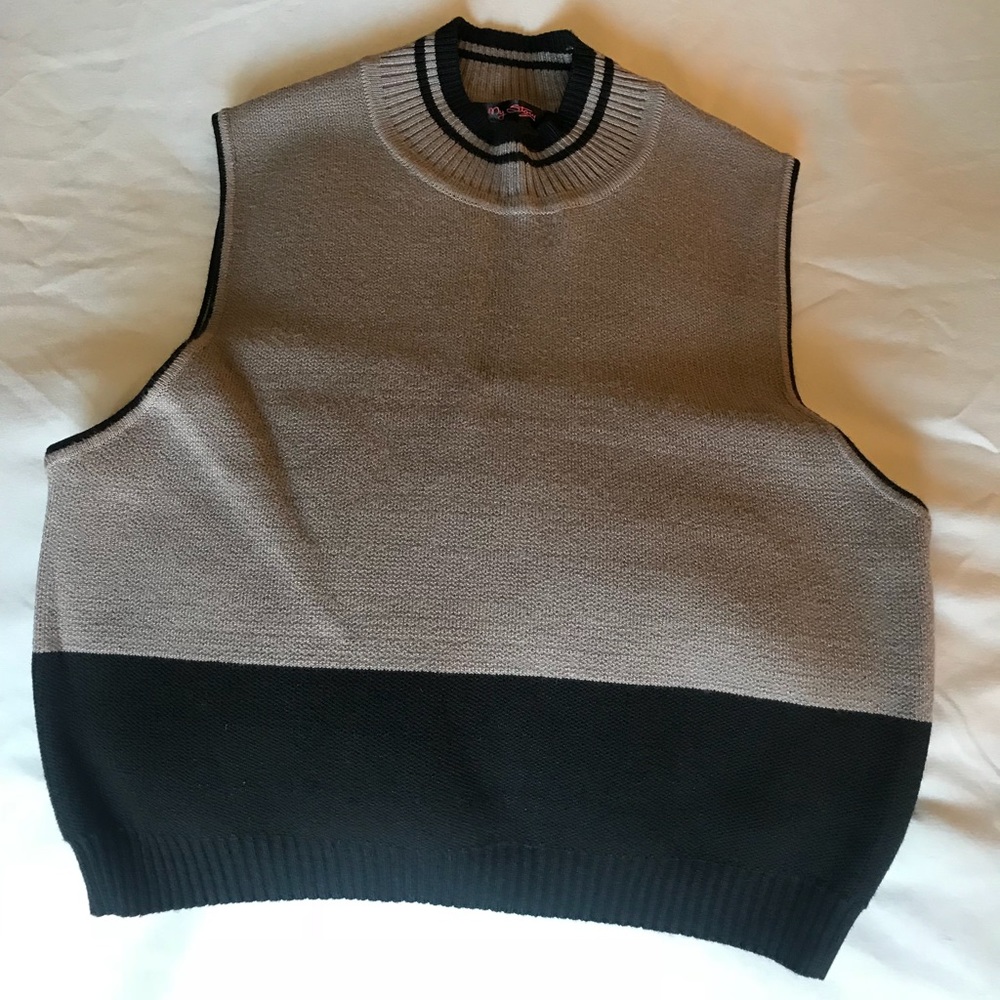 Cropped top